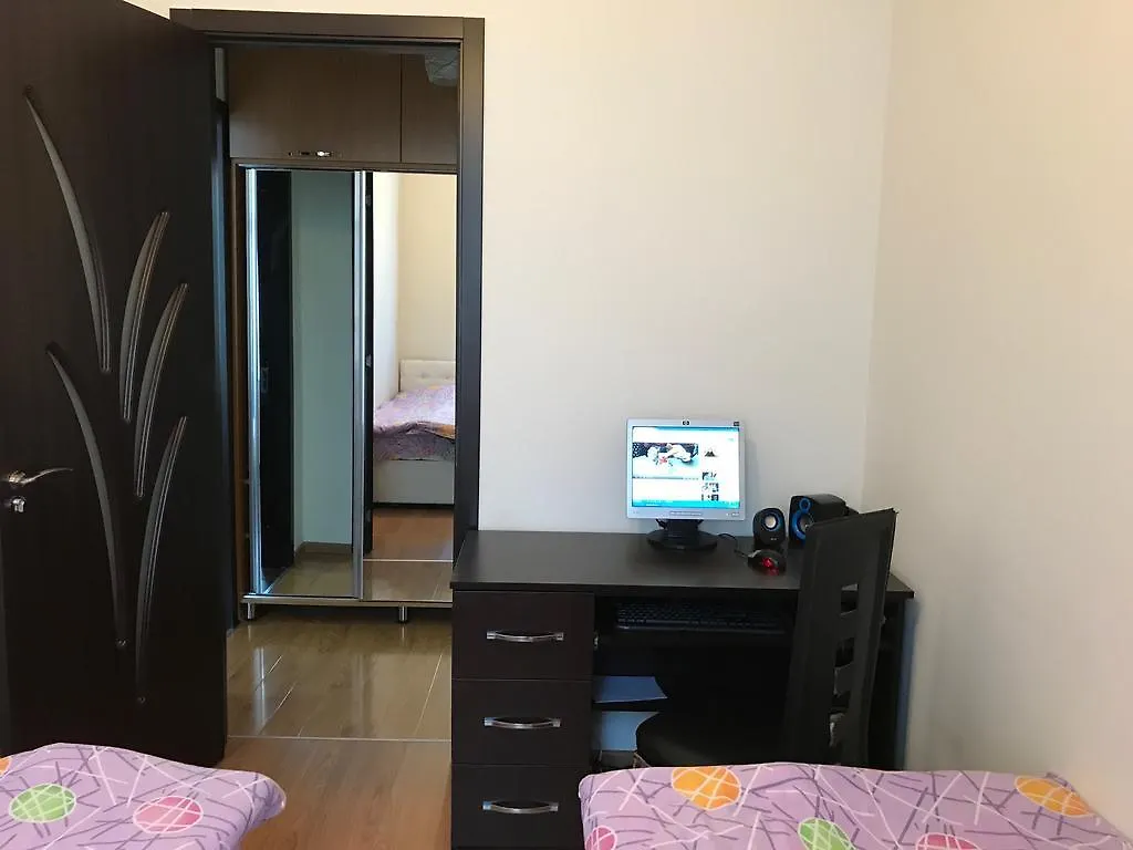 Apartment Like Home Batumi 0*,  Gruzie